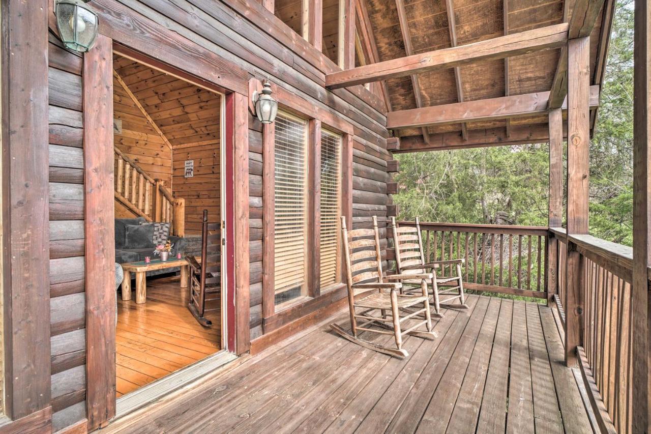 Mountain Pool Lodge Sevierville Cabin With Hot Tub Pigeon Forge Ngoại thất bức ảnh